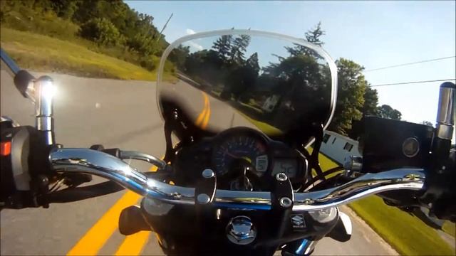 09 Suzuki SFV 650 Gladius Cruise