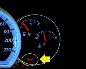 Если моргает лампочка давления масла. Причины