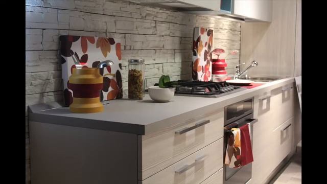 Drinking Through Straw With Gulp Sound Effect смотреть онлайн