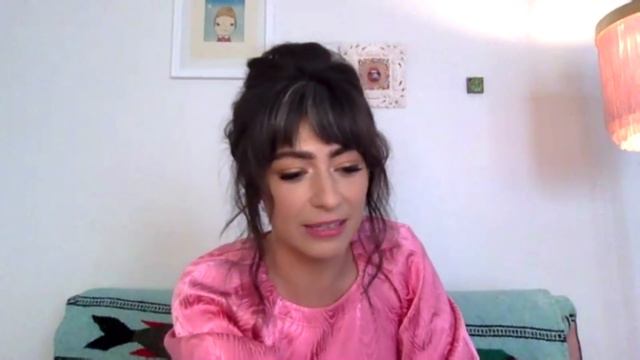 Melissa Villaseñor Shocks Seth with Her Kristen Wiig Impression смотреть онлайн