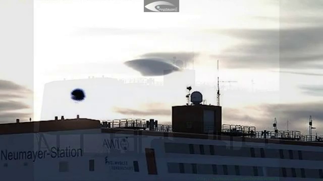 Гигантское НЛО над Антарктической станцией Neumayer Station III смотреть онлайн