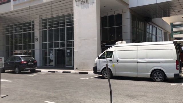 Exploring Deira city смотреть онлайн