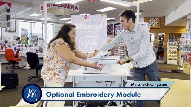 UNBOXING A BERNINA Kaffe Special Edition Machine смотреть онлайн