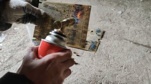 Разбор плат на радиодетали. Что можно взять для аффинажа. Золото из микросхем и других радиодеталей