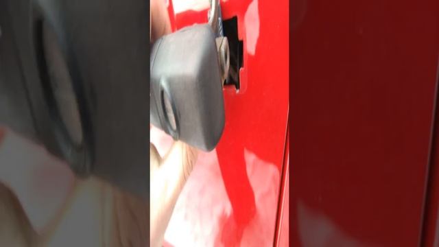 Не открывается водительская дверь, как открыть ничего не ломая WV B3 смотреть онлайн