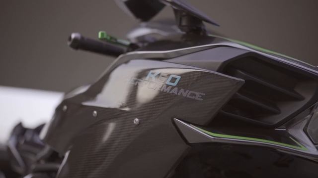 KAWASAKI NINJA H2 OBZORI ( DUNYODAGI ENG TEZ MOTOTSIKL DESAK HAM BO'LADI ) смотреть онлайн