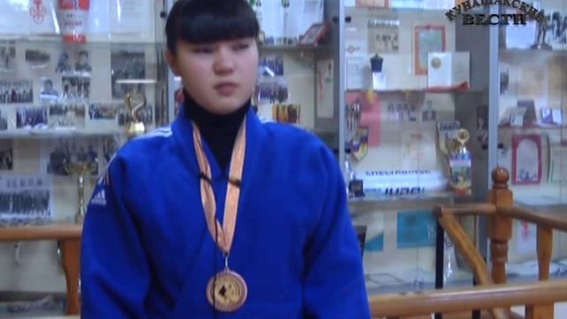 С 13 по 16 декабря в Татарстане прошло первенство мира по борьбе на поясах,среди юношей и девушек смотреть онлайн