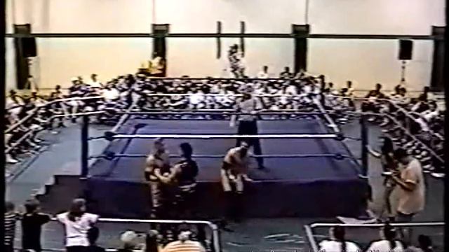 Christian Cage vs. Lance Diamond - PCW 6/19/1998 смотреть онлайн