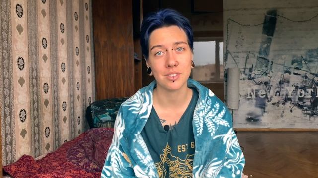 КАК ПЕРЕЖИТЬ ОСЕНЬ: 10 СОВЕТОВ / Осенняя депрессия? Осенняя хандра? смотреть онлайн