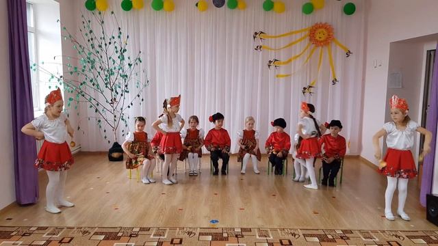танец и игра на ложках смотреть онлайн