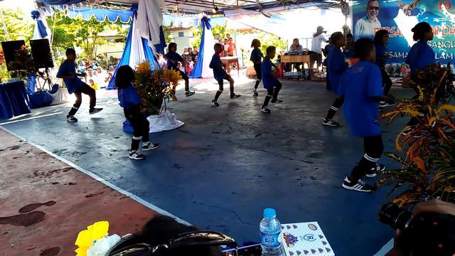 Aster Papua смотреть онлайн