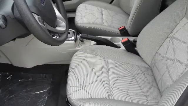 2011 FORD Fiesta 4dr HB SE смотреть онлайн