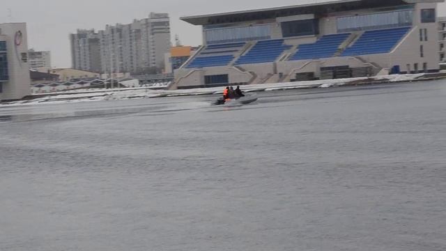 Лодка АЗИМУТ циклон +15 лс , 3 человека.mp4