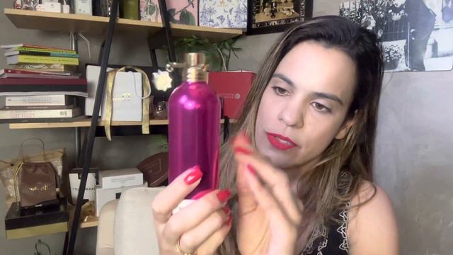 Luxo Líquido: Montale Roses Musk смотреть онлайн