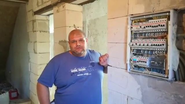 Монтаж электропроводки в доме смотреть онлайн