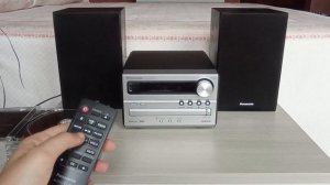 Stereo Hi-Fi Panasonic SC-PM250 ?