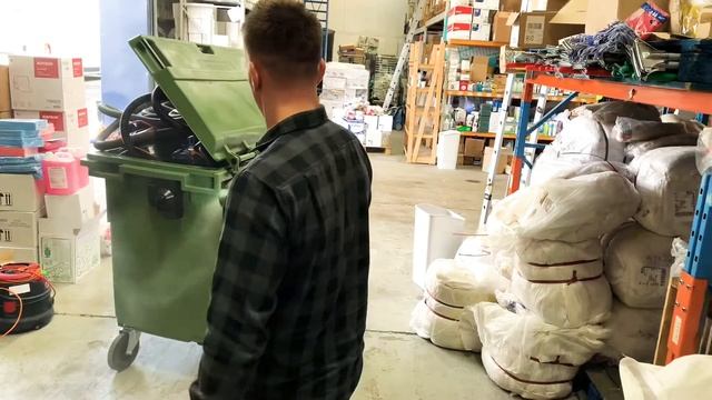 Electrostatic Cordless Handheld Sprayer by Victory Sprayers - February 2019 смотреть онлайн