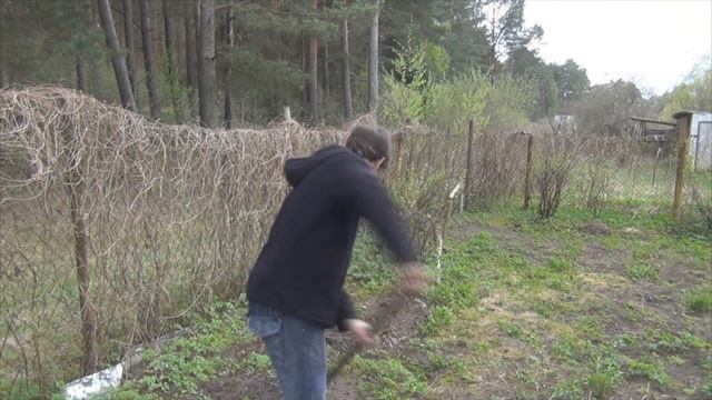 Заброшенный участок #1 Кусты смотреть онлайн