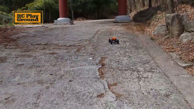 RC Car Axial RBX10 RYFT Rock Bouncer RTR Unboxing Test RUN смотреть онлайн