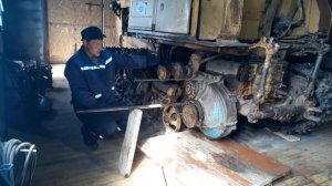 Трактор ДТ-75. Установка бортовой.