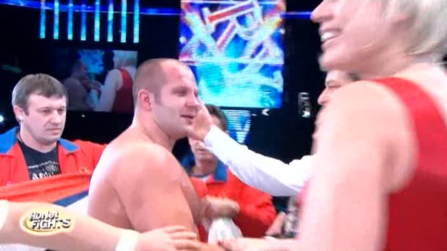 Fedor Emrlianenko PROTIV Hong Man Choi смотреть онлайн