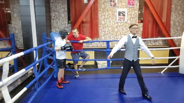 ТУРНИР ПО БОКСУ / ДЕТСКИЙ ДИВИЗИОН смотреть онлайн