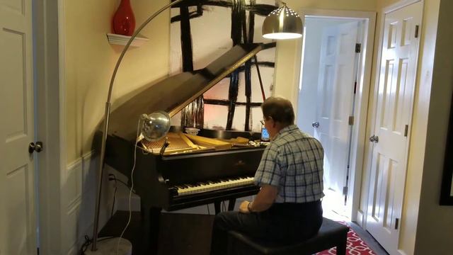 Piano Tuner Tuning a Wurlitzer смотреть онлайн