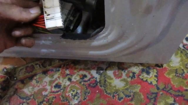 Замена подшипников барабана в стиральной машине Haier HW 12866ME смотреть онлайн