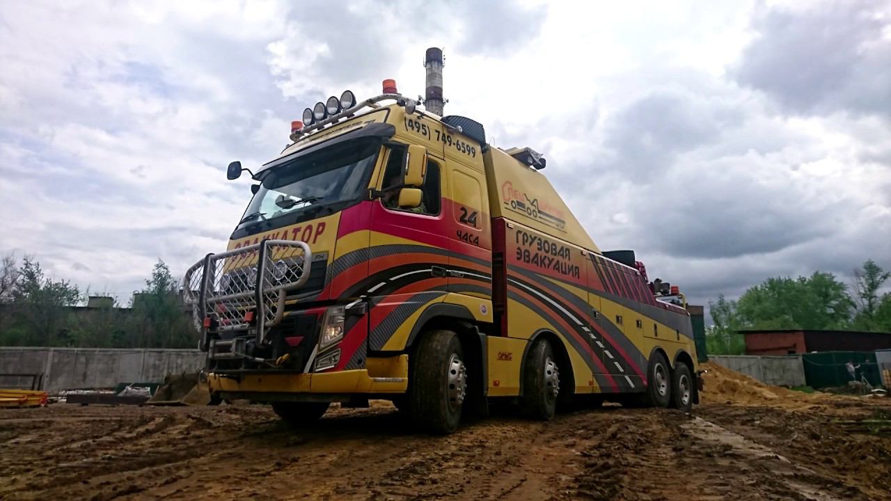Грузовой эвакуатор. Грузовая эвакуация. Вытаскиваем алюминиевый слиток весом 45 тонн. смотреть онлайн