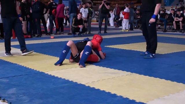 Нестеров Роман 2 бой смотреть онлайн