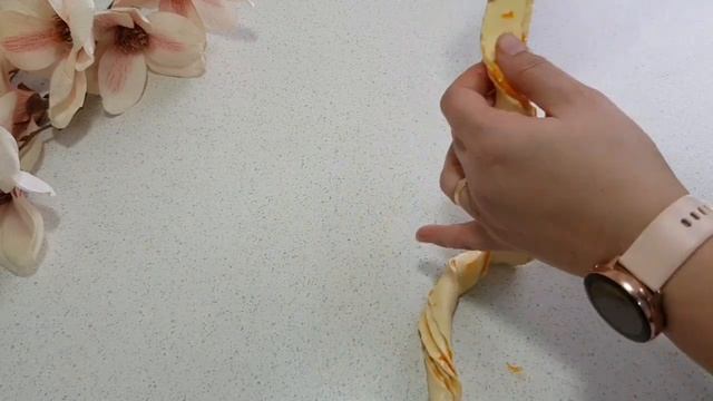 СЛОЁНЫЙ БРЕЦЕЛЬ. БЫСТРО,ВКУСНО И БЮДЖЕТНО! смотреть онлайн