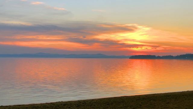 Озеро Увильды и красивая музыка. Лето 2022. Челябинская область. Россия смотреть онлайн