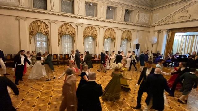 Контрданс "Индийская королева", Ансамбль А.Нероновой.Бал 30.10.2022, Сообщество Assemblés Ассамбле смотреть онлайн