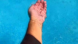 Для чего нужен скиммер для бассейна и Как очистить воду в бассейне?