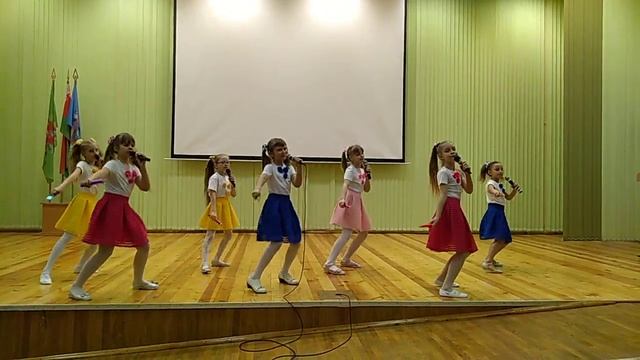 Вокальная группа "Ветра перемен" 8 -9 лет СШ46 смотреть онлайн