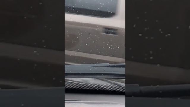 Женщина на заправке залила бензин в полиэтиленовый пакет смотреть онлайн