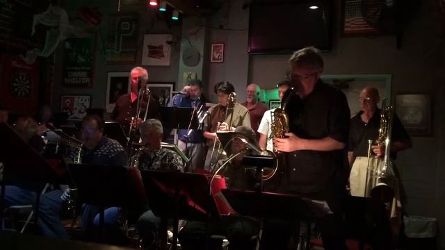 Adam Beach - Baritone Sax смотреть онлайн