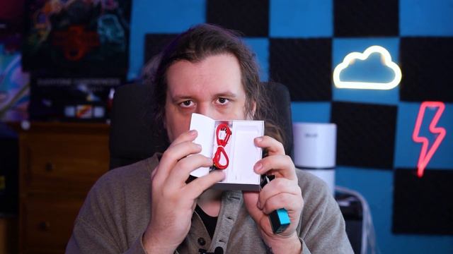 Smoant Pasito Mini Kit Is Basically Jewelry смотреть онлайн