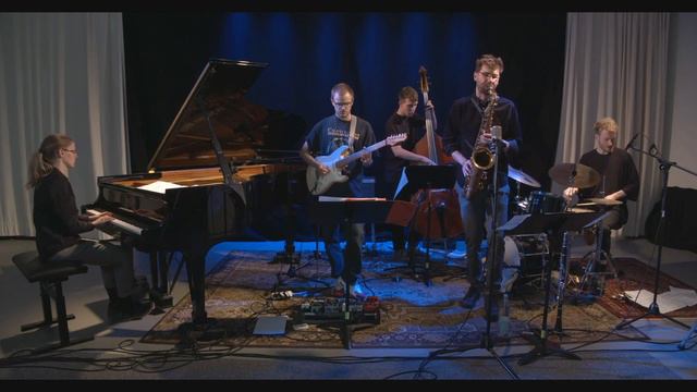 Tonhallenkonzertvideo #63: Phillip Dornbuschs Projektor смотреть онлайн