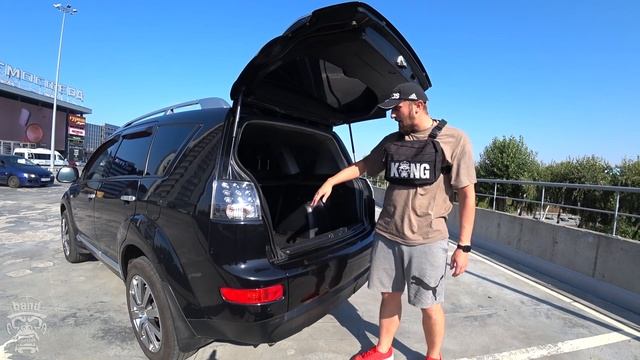 Обзор Mitsubishi Outlander XL: Боец на все случаи жизни / Мощно держит цену на рынке / В чем подвох
