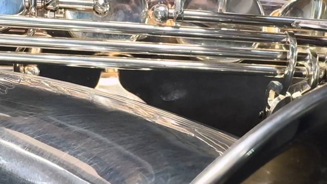 #7126 AMATI KRASLICE SILVER PLATED TENOR SAXOPHONE in progress - Shellac In G key 04 смотреть онлайн