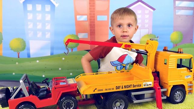 Машинка Эвакуатор Bruder с Джипом. Развивающие машинки для детей с Даником смотреть онлайн