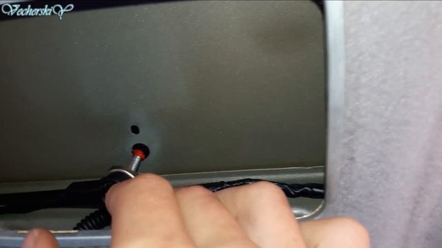 Замена антенны на Nissan Almera N16/Replacing the antenna on the Nissan Almera N16 смотреть онлайн