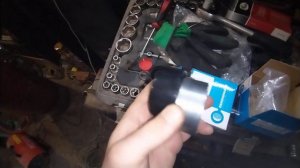 замена приводного ремня генератора и роликов на Пежо 307