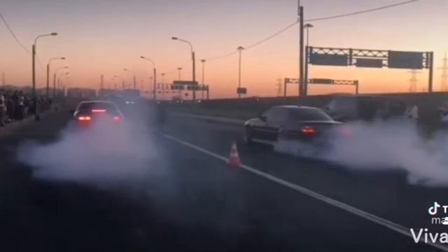 Драг тойота Марк 2 VS тойота Чайзер смотреть онлайн