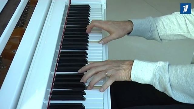 Выдающийся пианист Ричард Клайдерман приехал в Эстонию смотреть онлайн