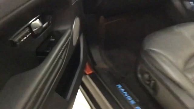 TT Sports & Prestige Evoque Convertible смотреть онлайн