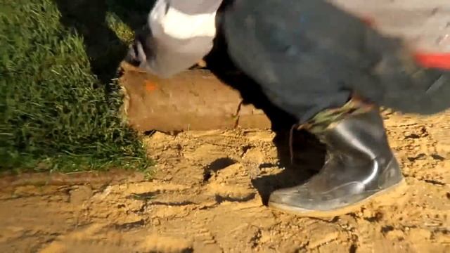 Укладка газонов, раскатка газонов,устройство рулонных газонов. смотреть онлайн