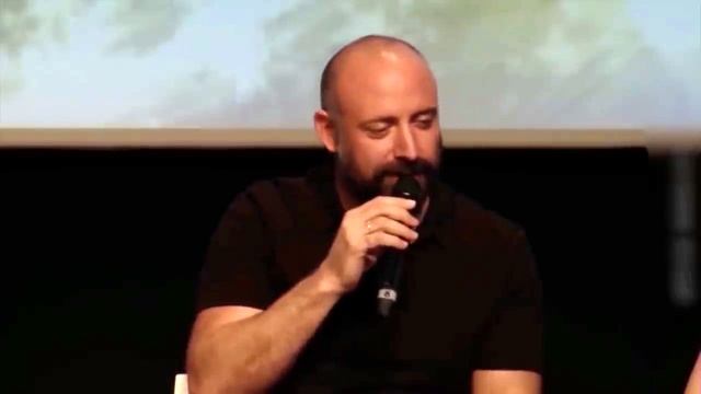 Как живет Халит Эргенч (Halit Ergenç).Всё об актёре..mp4
