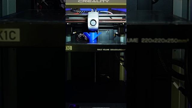 3D принтер Creality K1C таймлапс #shorts смотреть онлайн